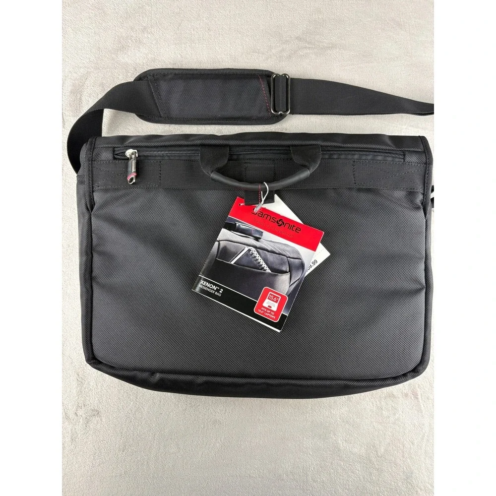 Samsonite Xenon 2 Messenger Bag Black Laptop Case 15.6 49878-1041 NWT